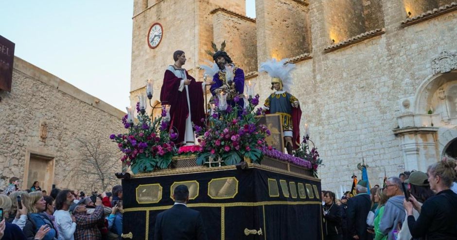 SEMANA SANTA EN IBIZA